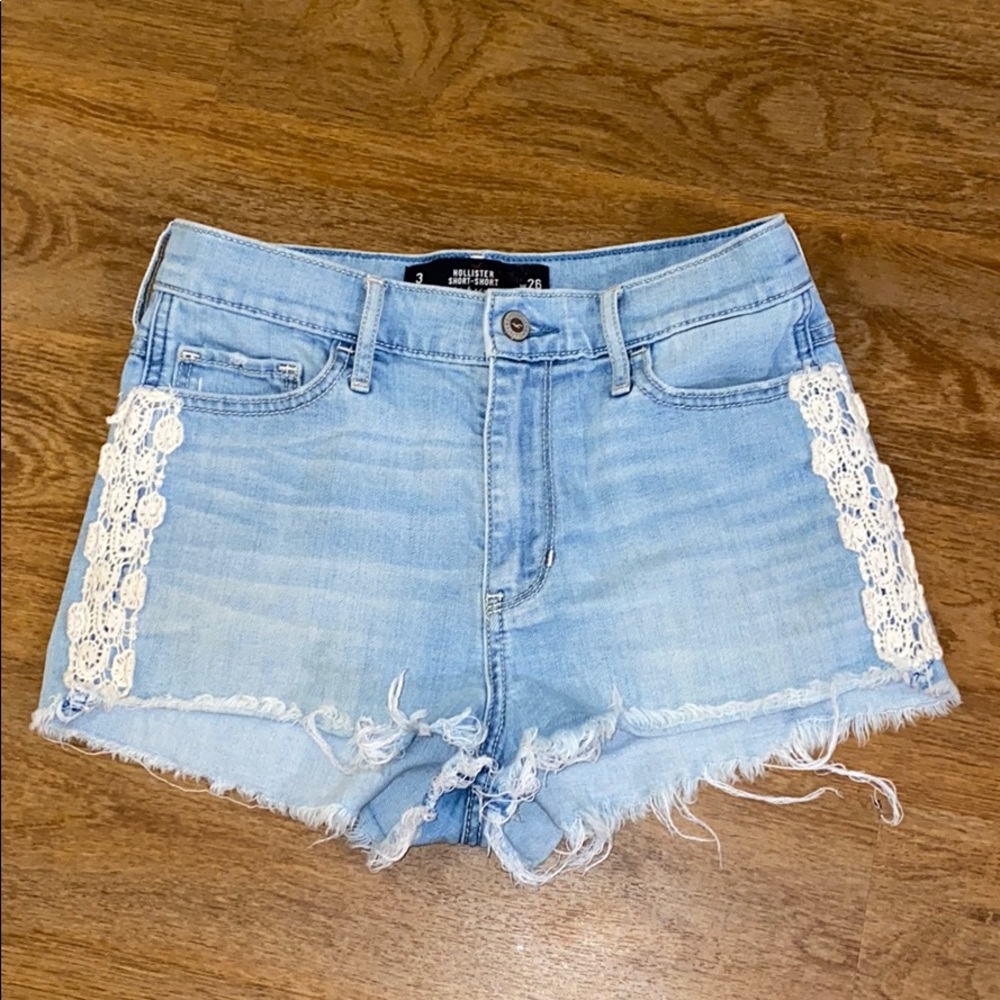 Hollister short-short highrise